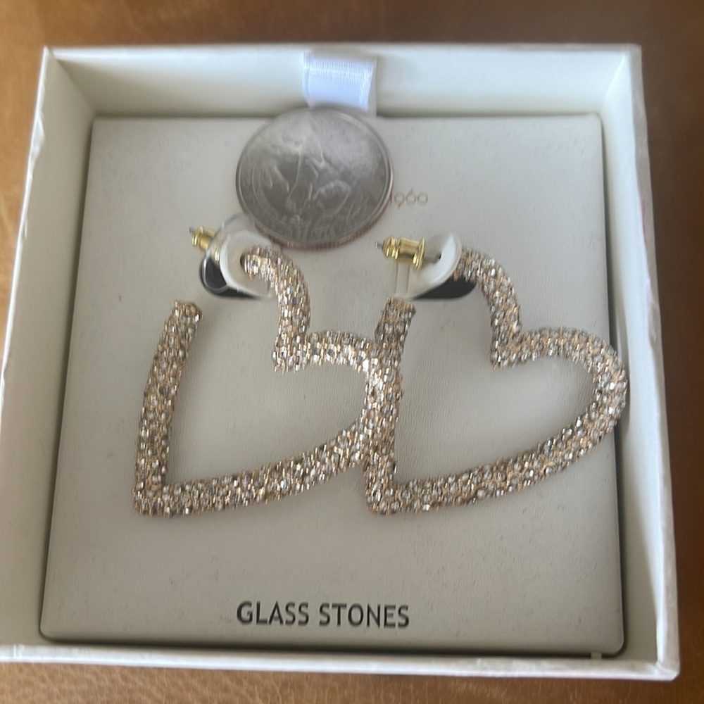 House of Harlow 1960 Earrings ,Color: Gold.. new - Picture 2 of 3